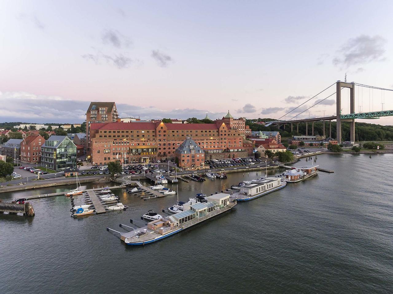 Quality Hotel Waterfront Гьотеборг Екстериор снимка
