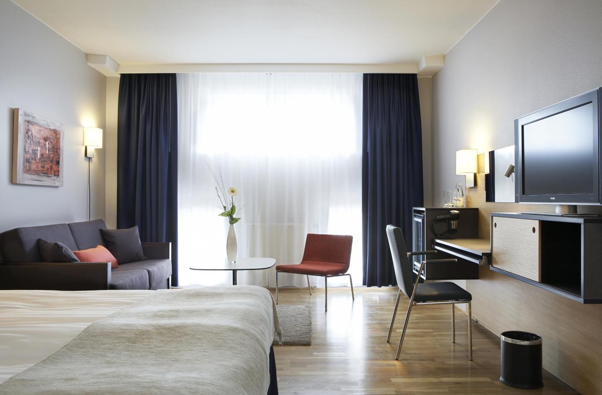 Quality Hotel Waterfront Гьотеборг Екстериор снимка